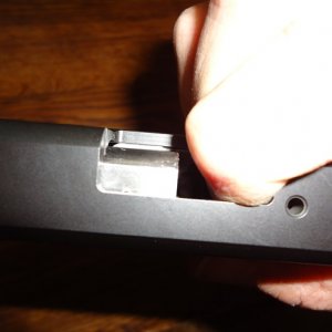 R51     #6 
finger position to hold slide - top view