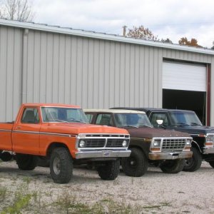 Left to Right:
'75 F250 Highboy, '79 F350 Supercab, '79 F150