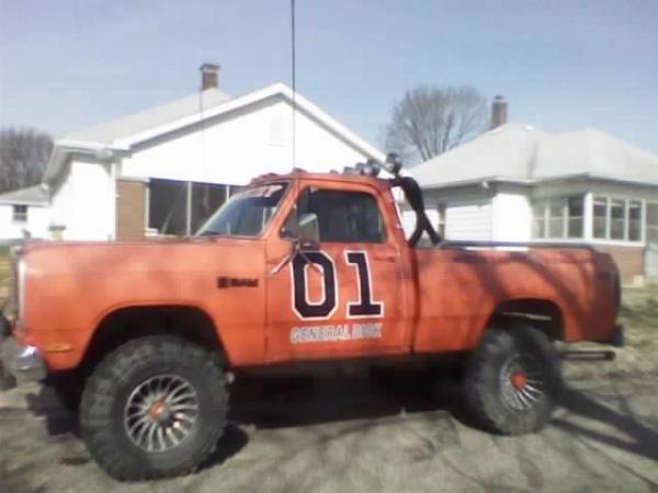 The General reincarnated as a real red neck vehicle..